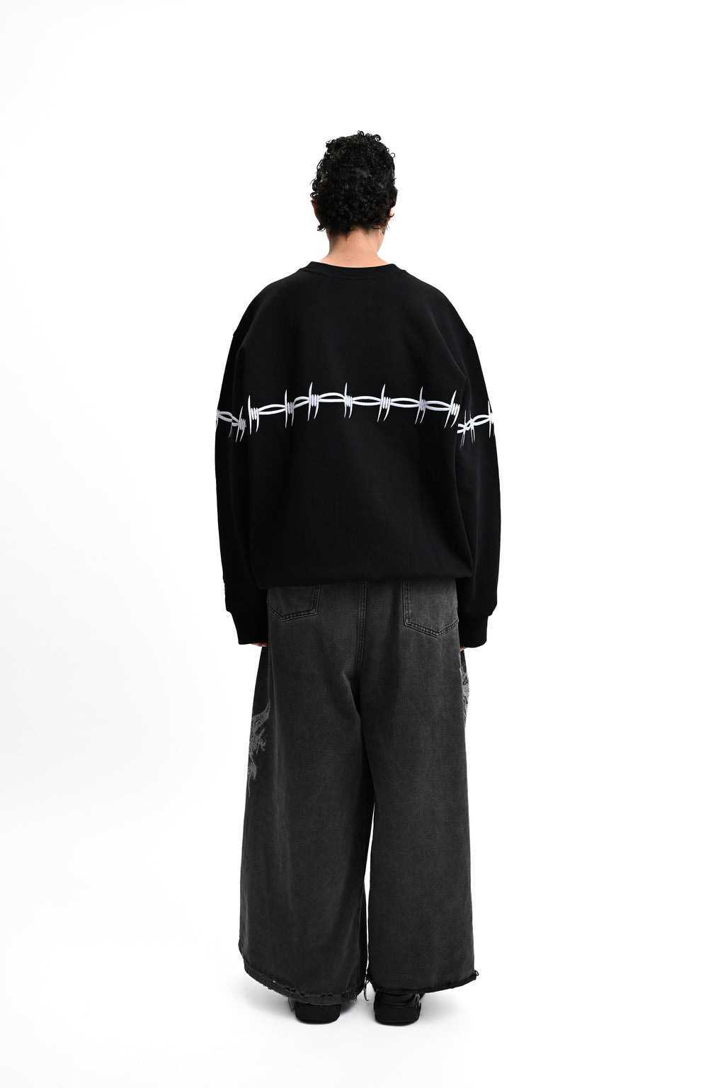 Stacheldraht Sweater