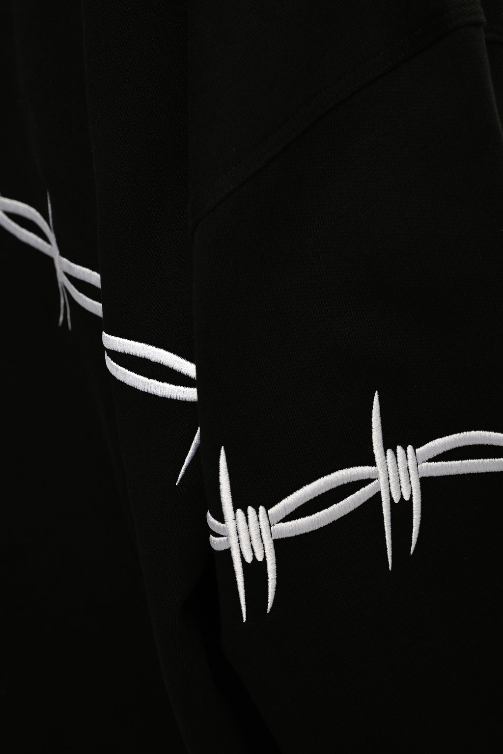 Stacheldraht Sweater